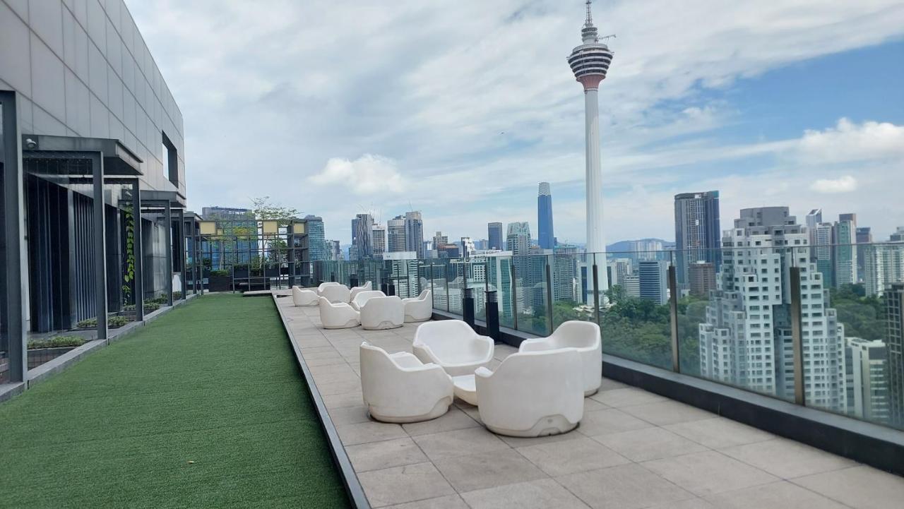 Majestic Apartment Klcc Куала-Лумпур Экстерьер фото